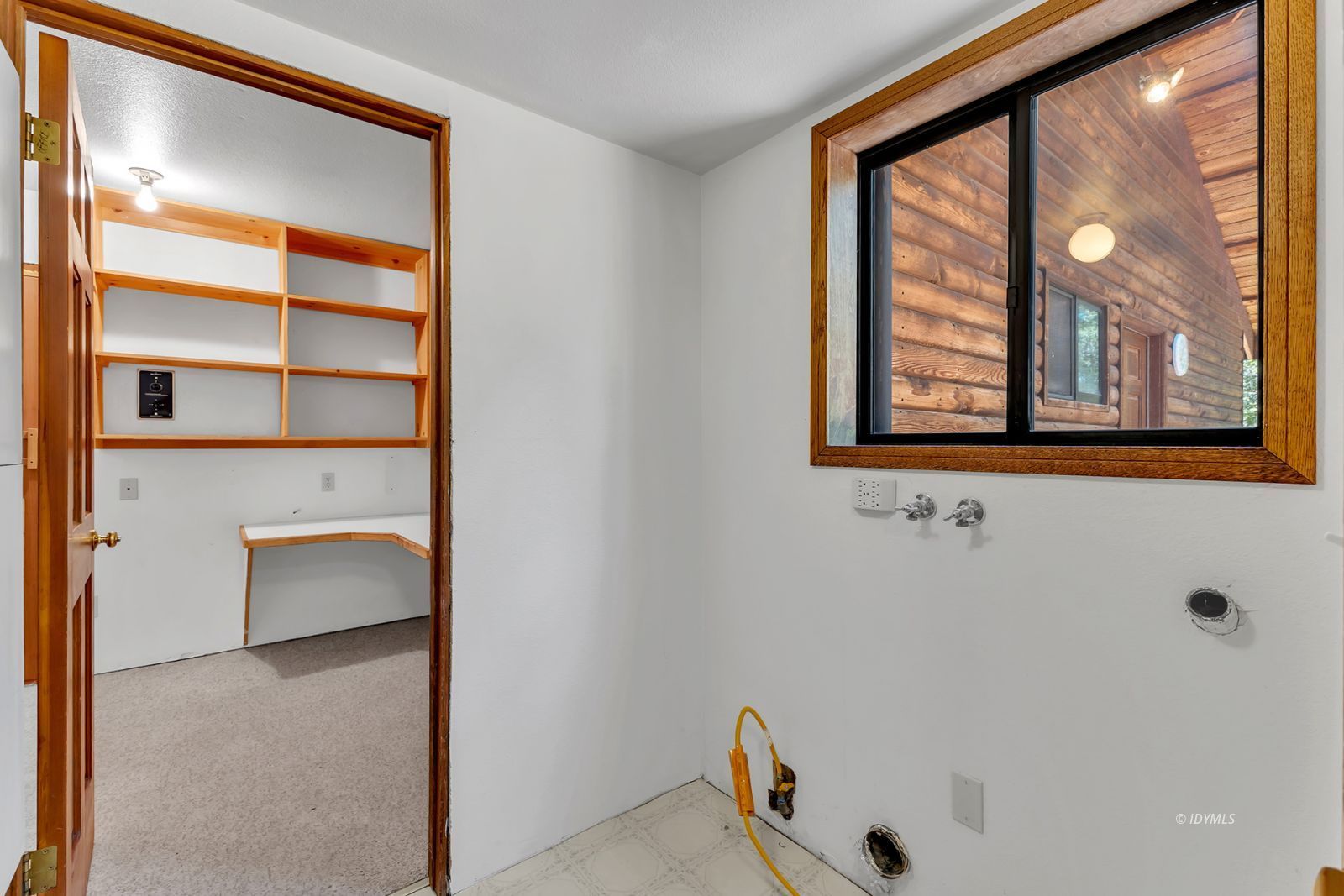 Property Photo 36