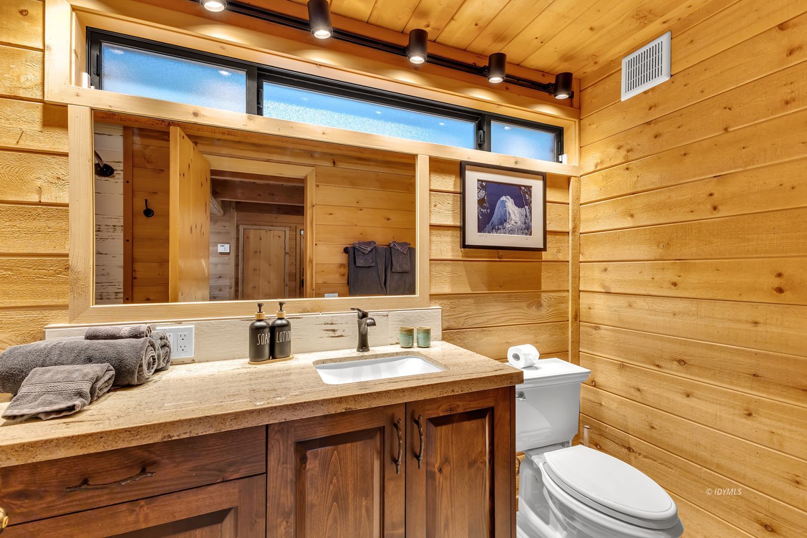 Property Photo 68