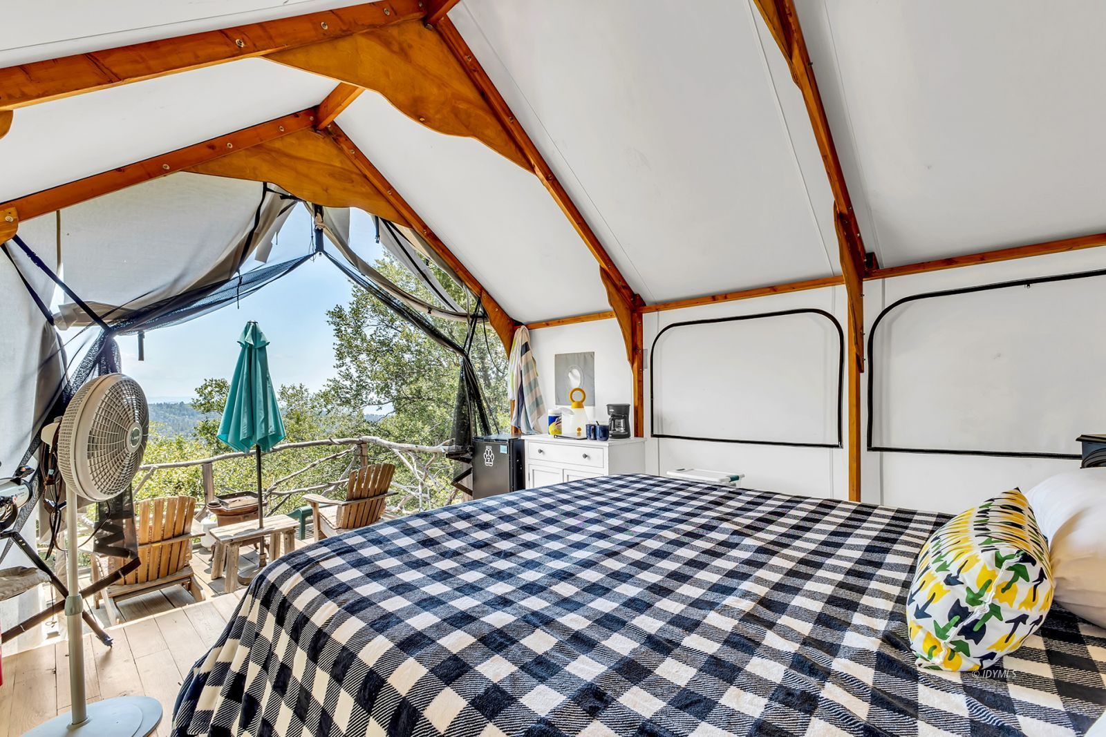 Property Photo 77