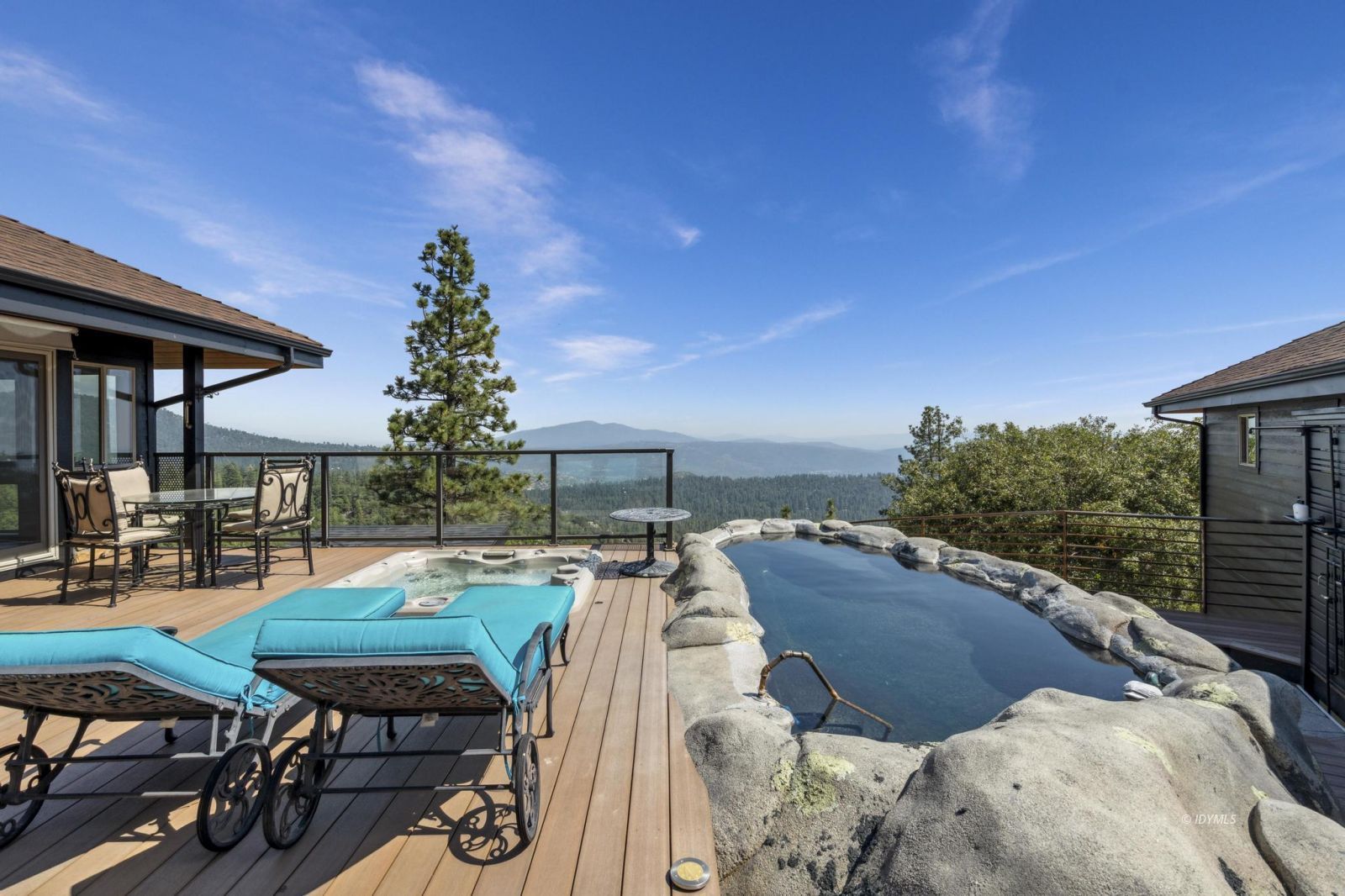 Property Photo 43