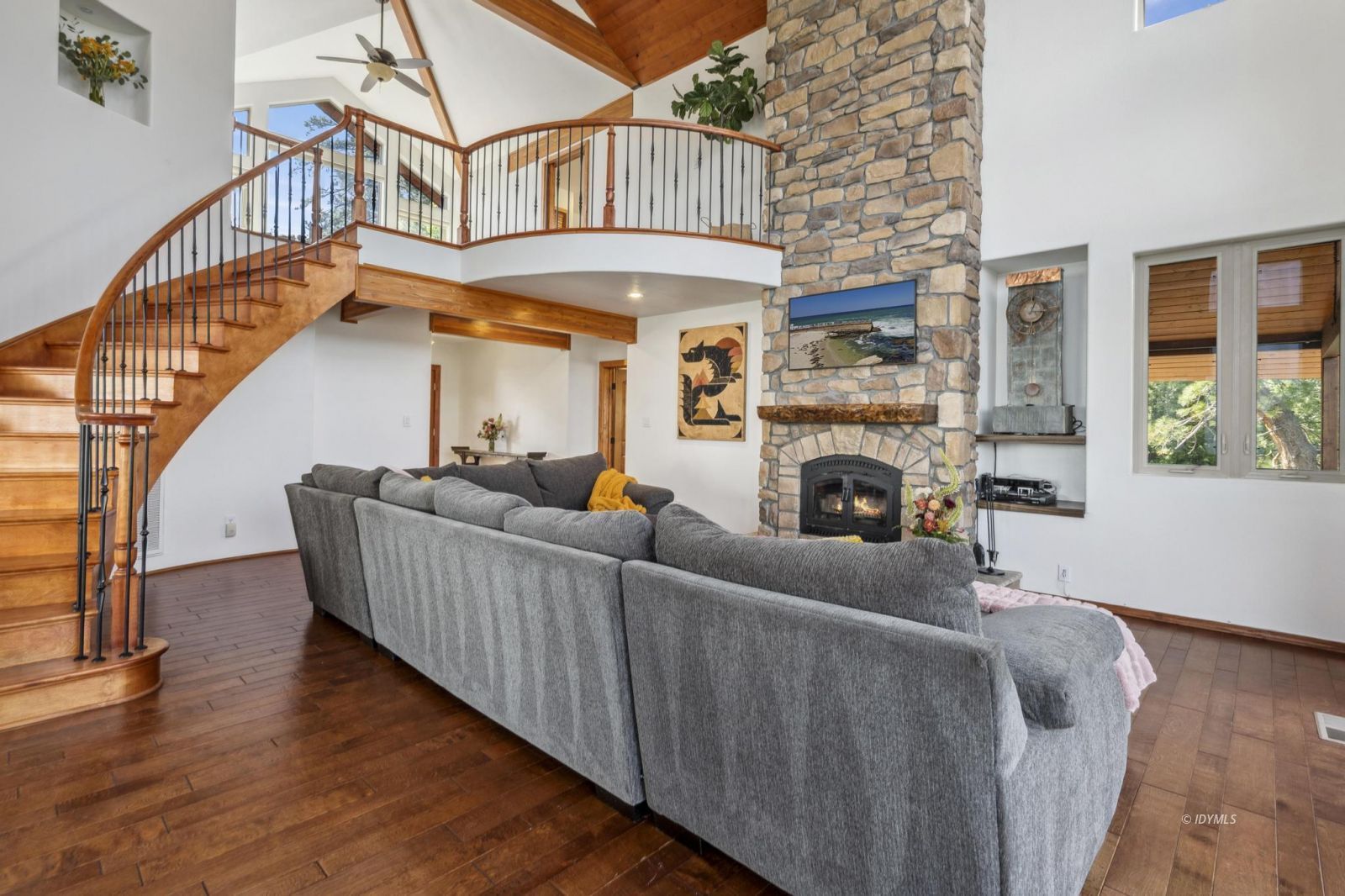 Property Photo 27