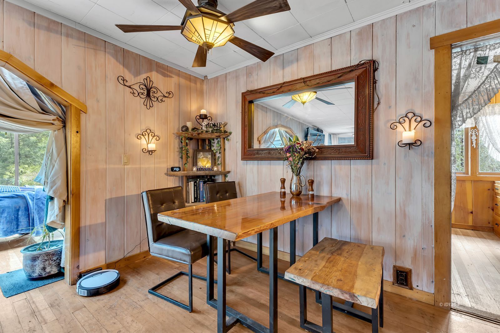 Property Photo 23