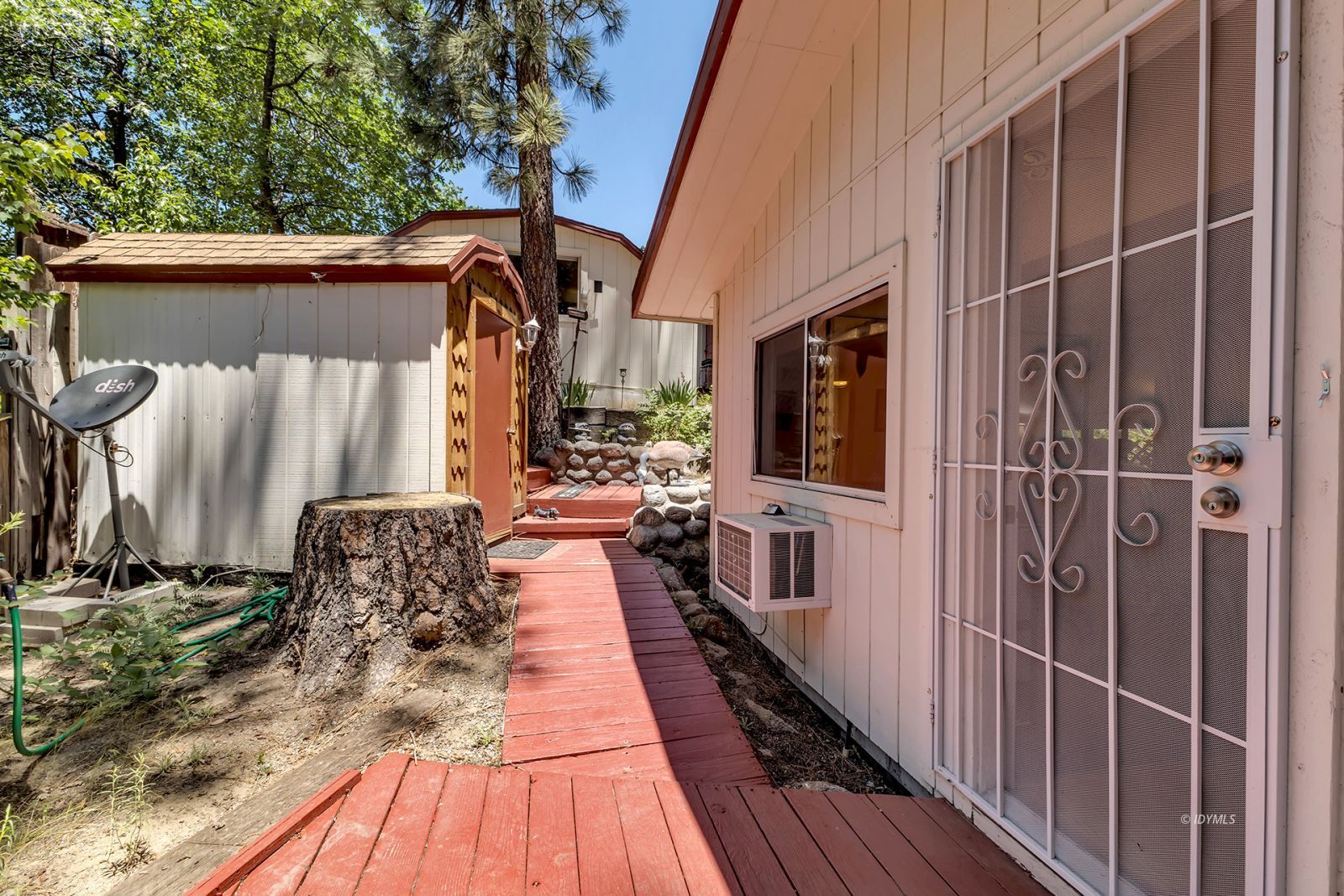Property Photo 27