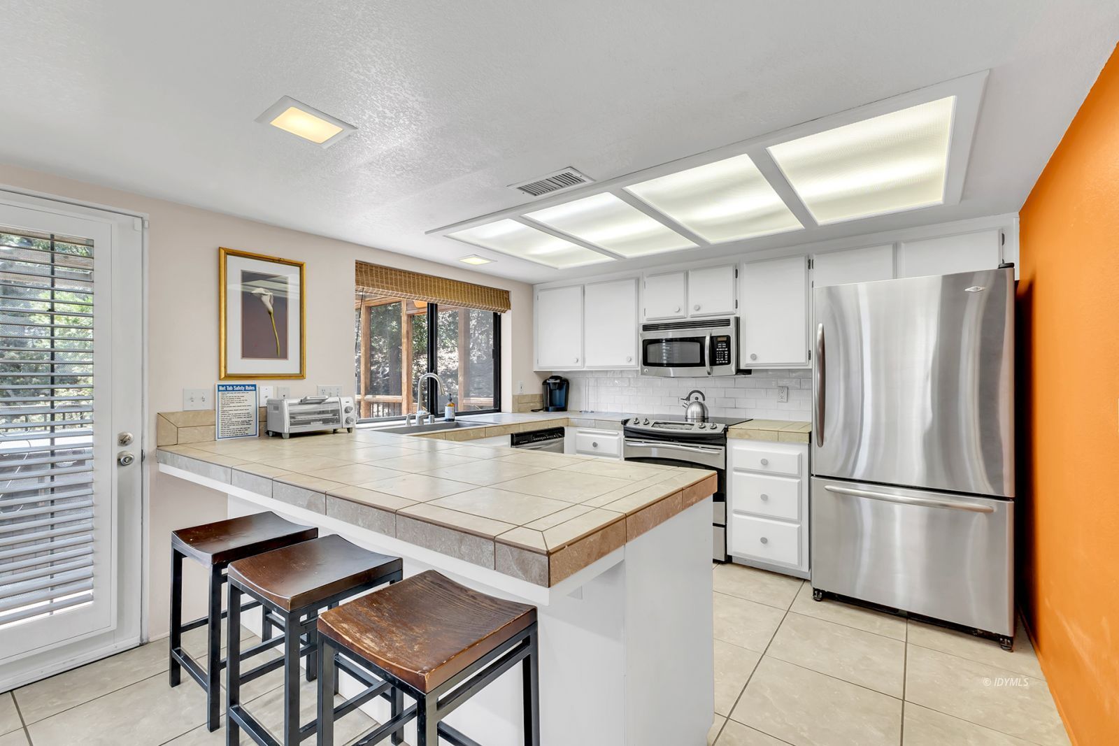 Property Photo 38