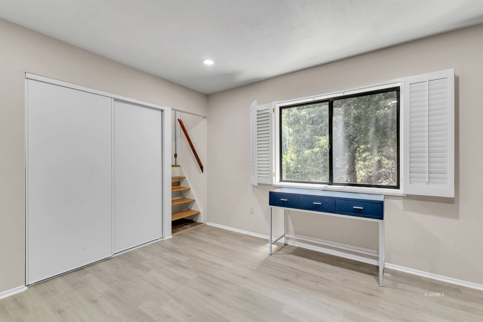 Property Photo 53