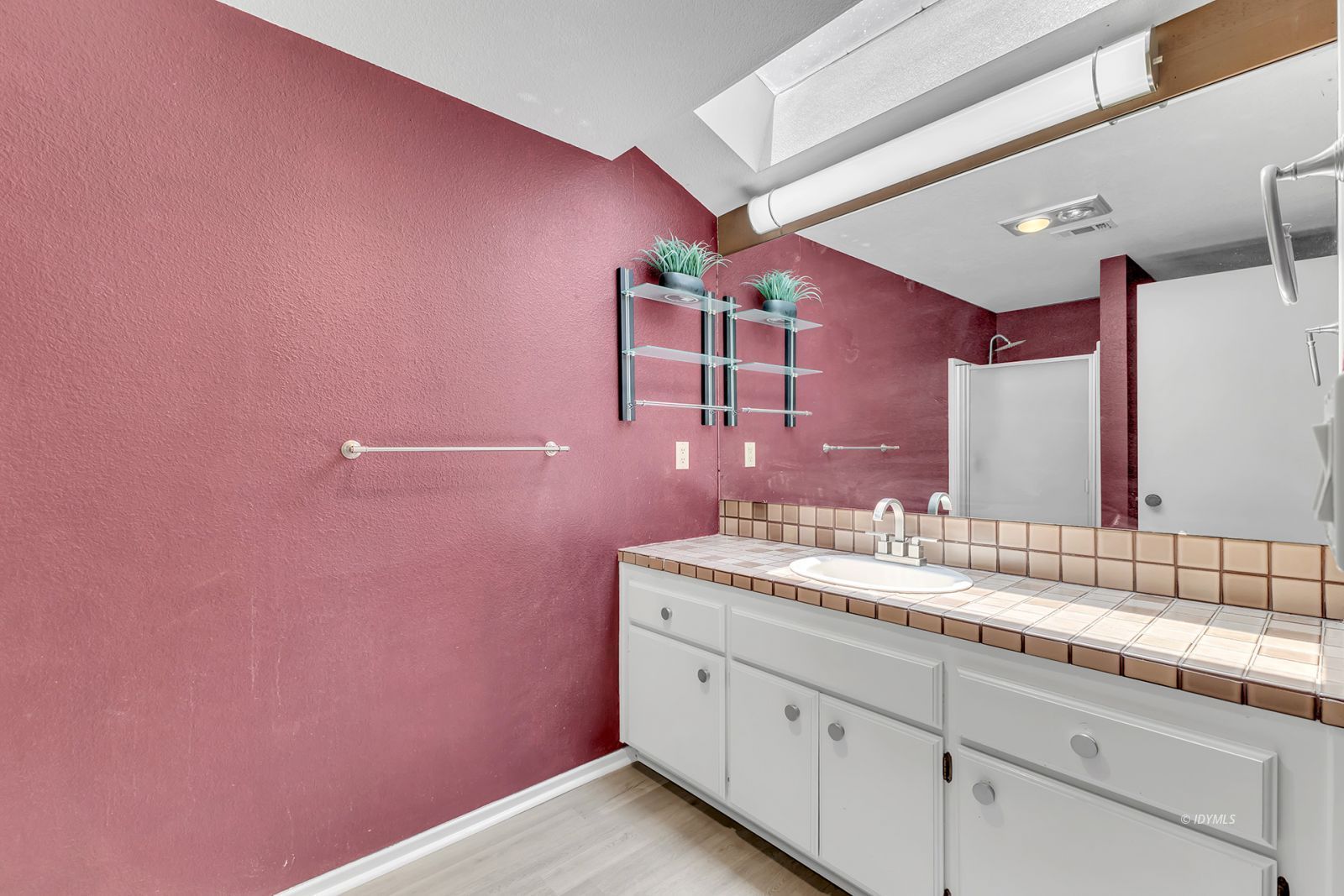Property Photo 64