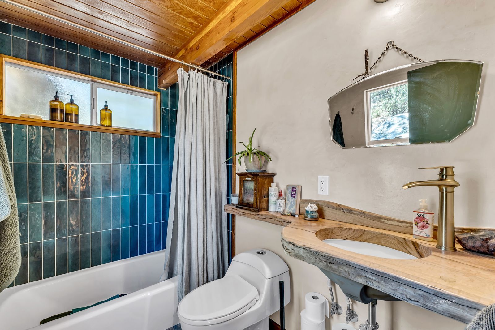 Property Photo 38