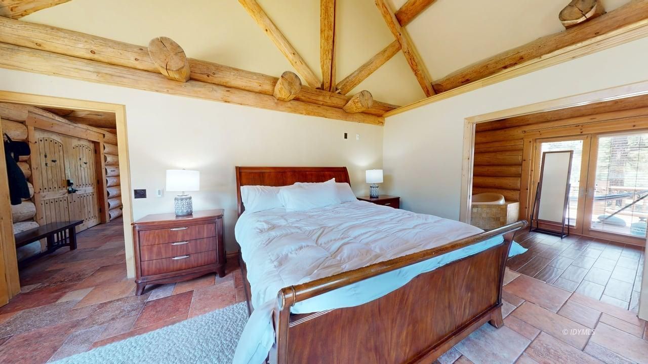 Property Photo 41