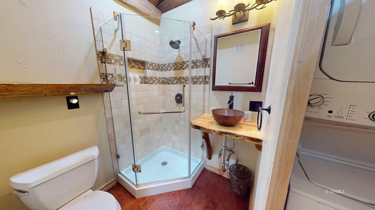 Property Photo 47