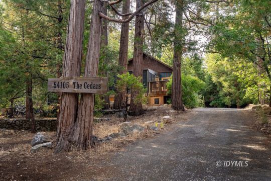 feature listing property photo