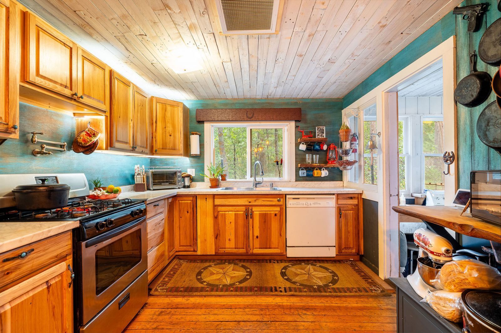 Property Photo 34