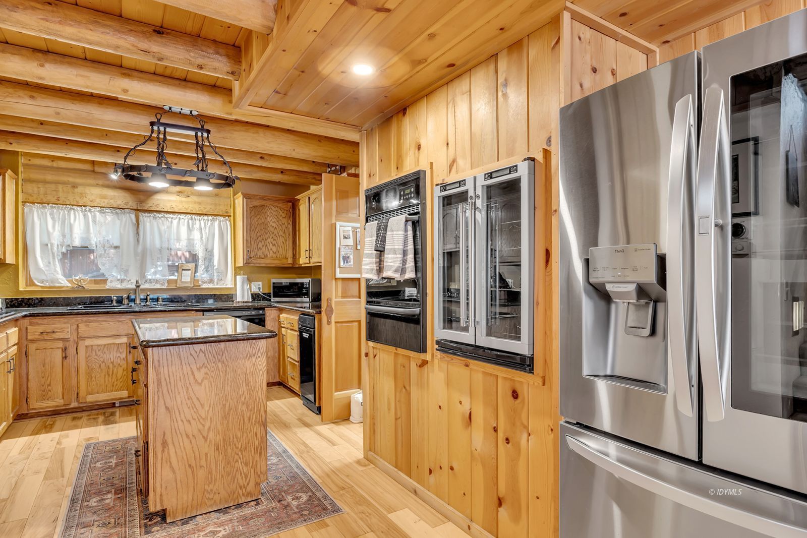 Property Photo 28