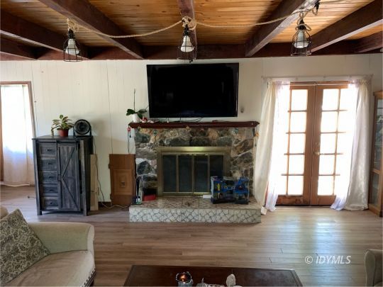 feature listing property photo
