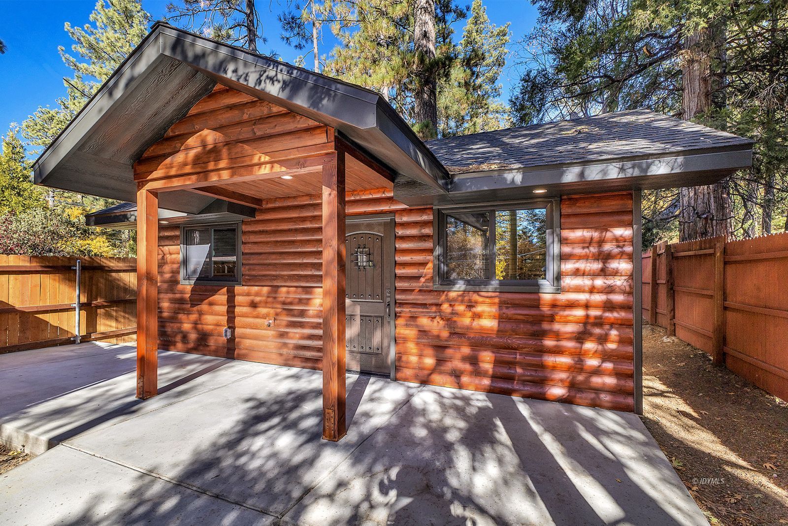 Property Photo 25