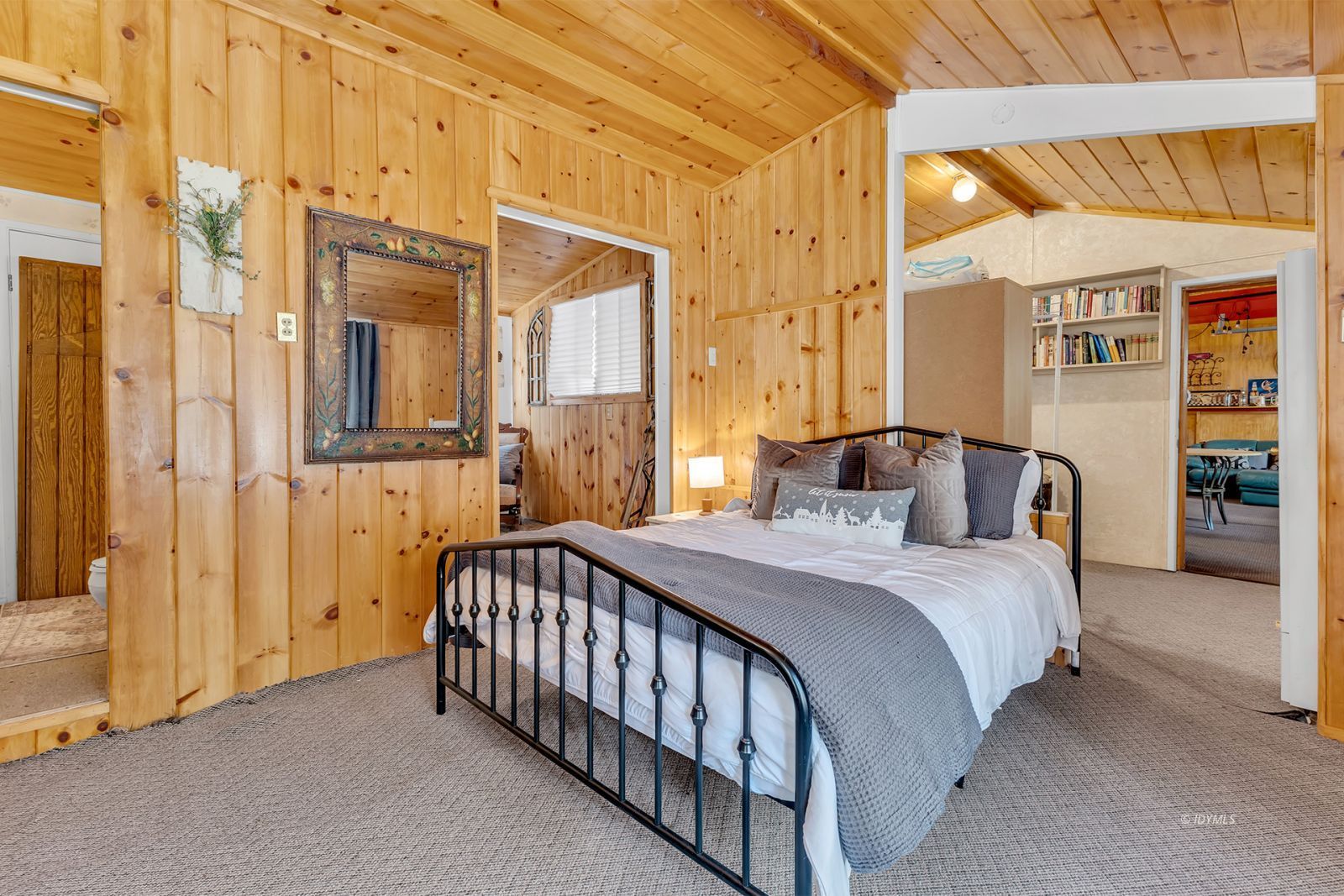 Property Photo 46