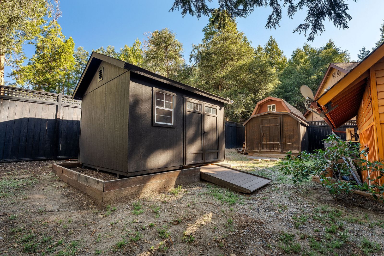Property Photo 40