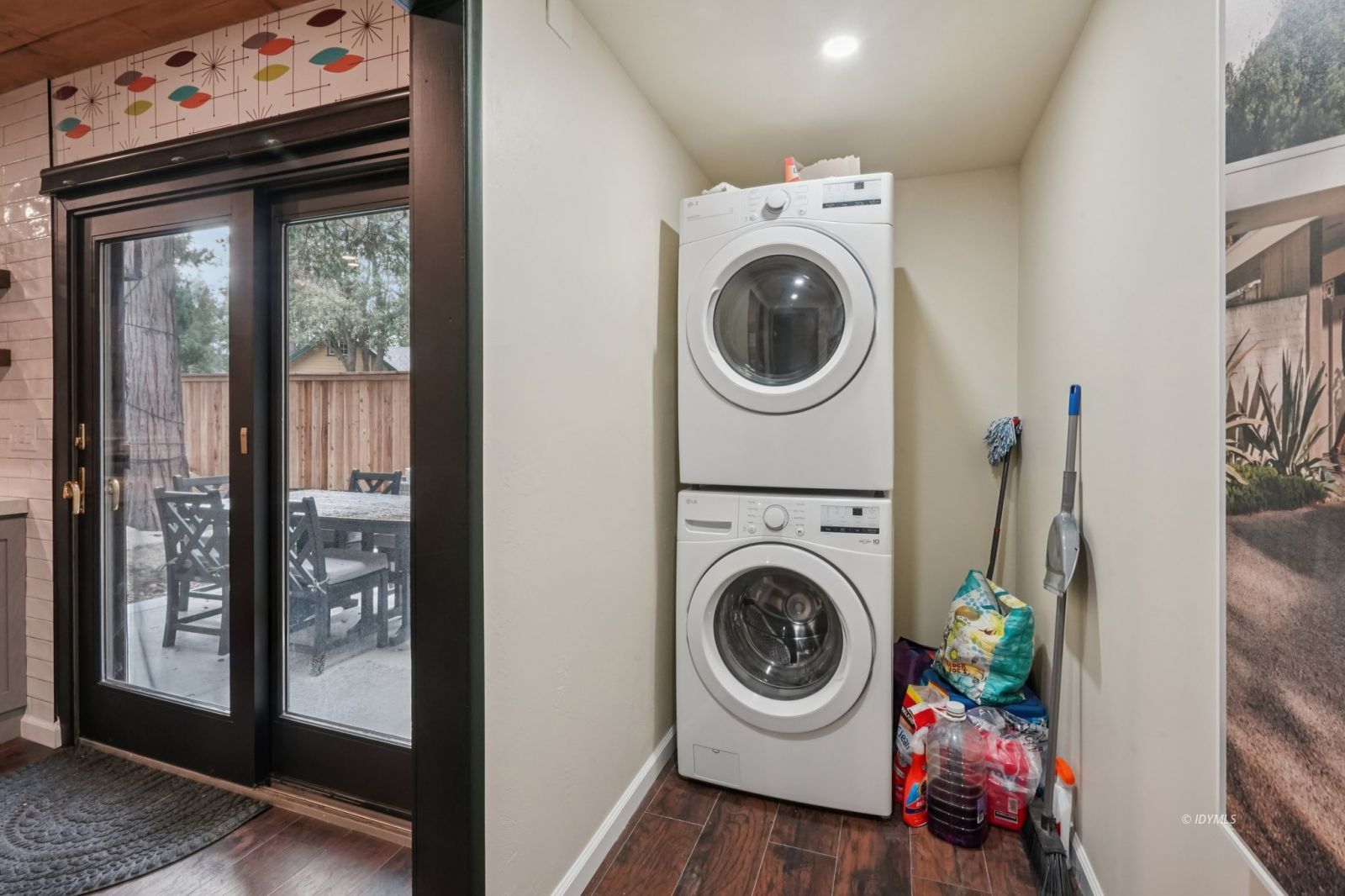 Property Photo 27