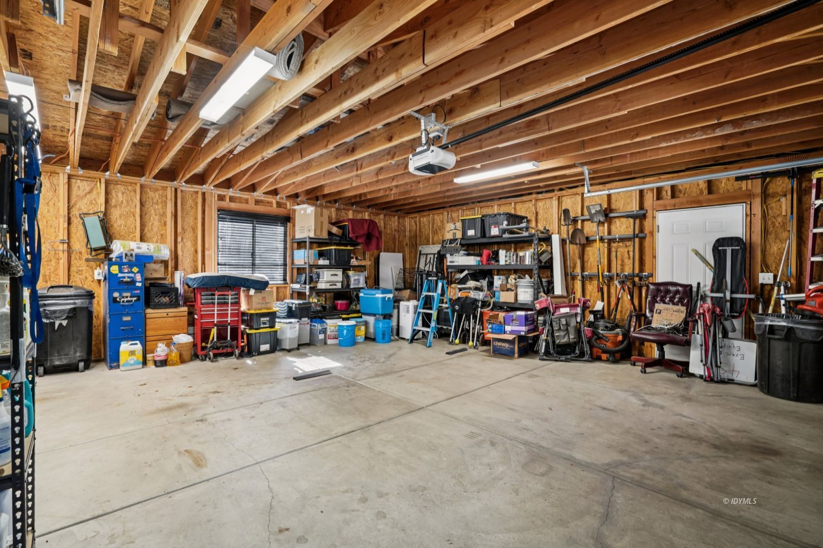 Property Photo 43