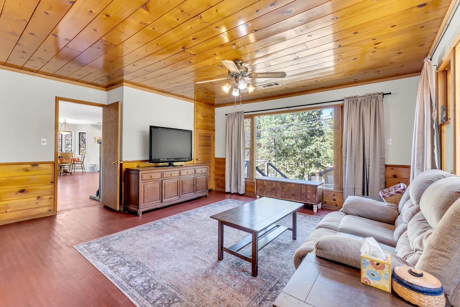 Property Photo 43