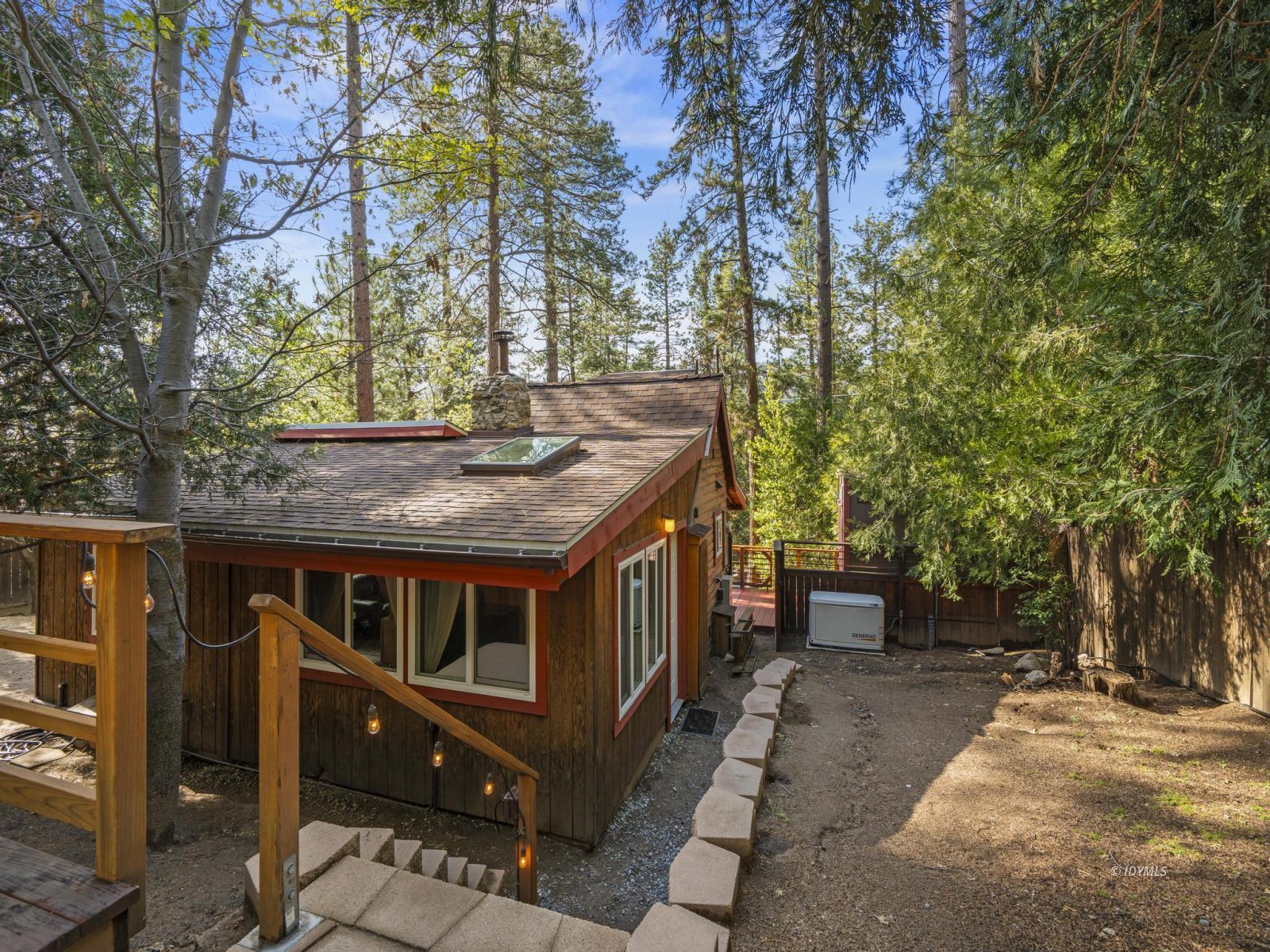 Property Photo 25
