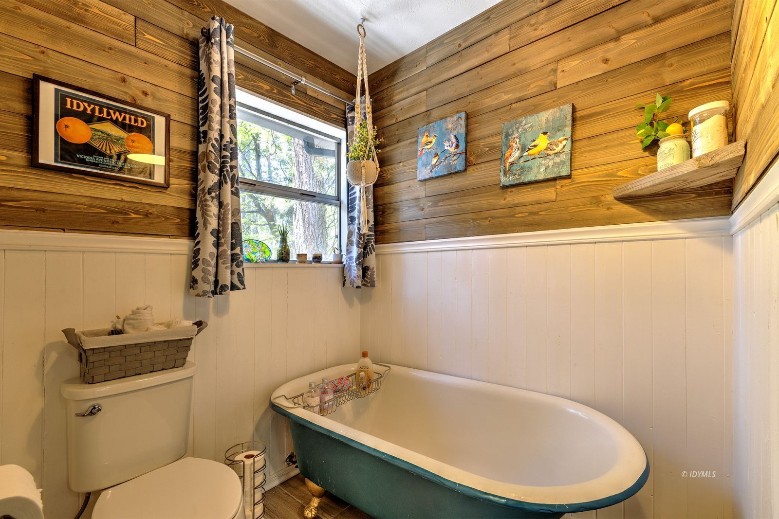 Property Photo 35
