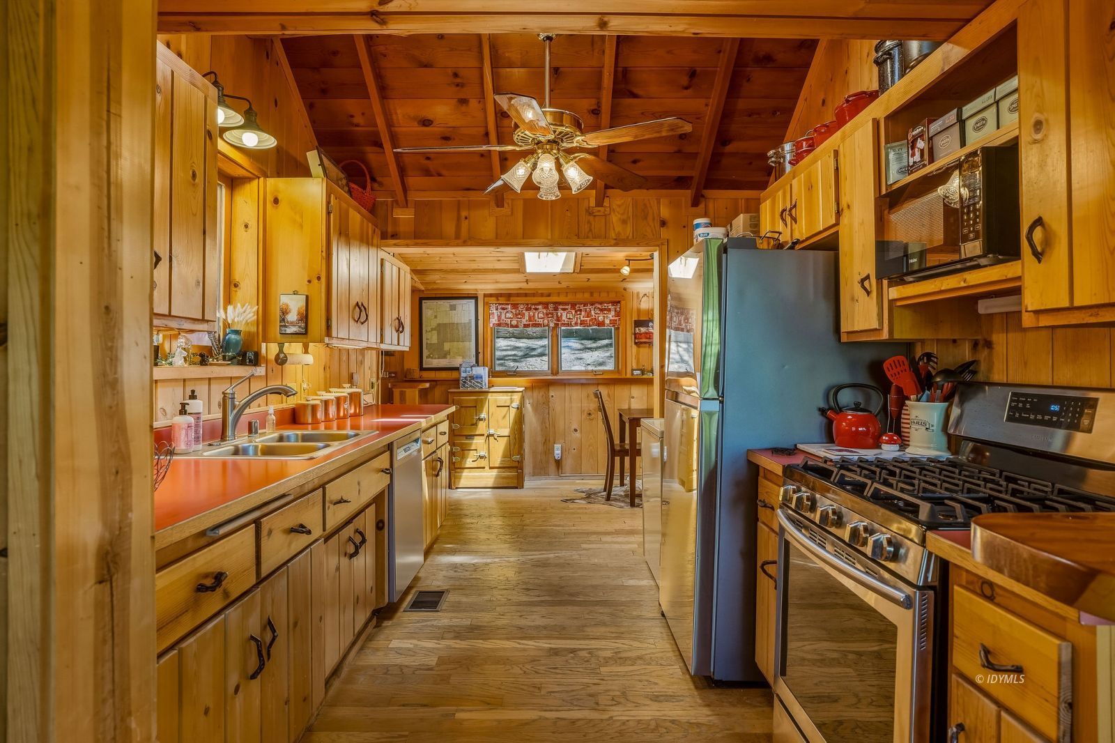 Property Photo 19