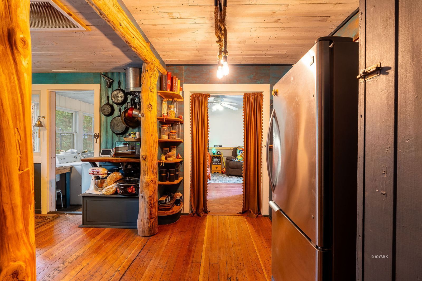 Property Photo 30