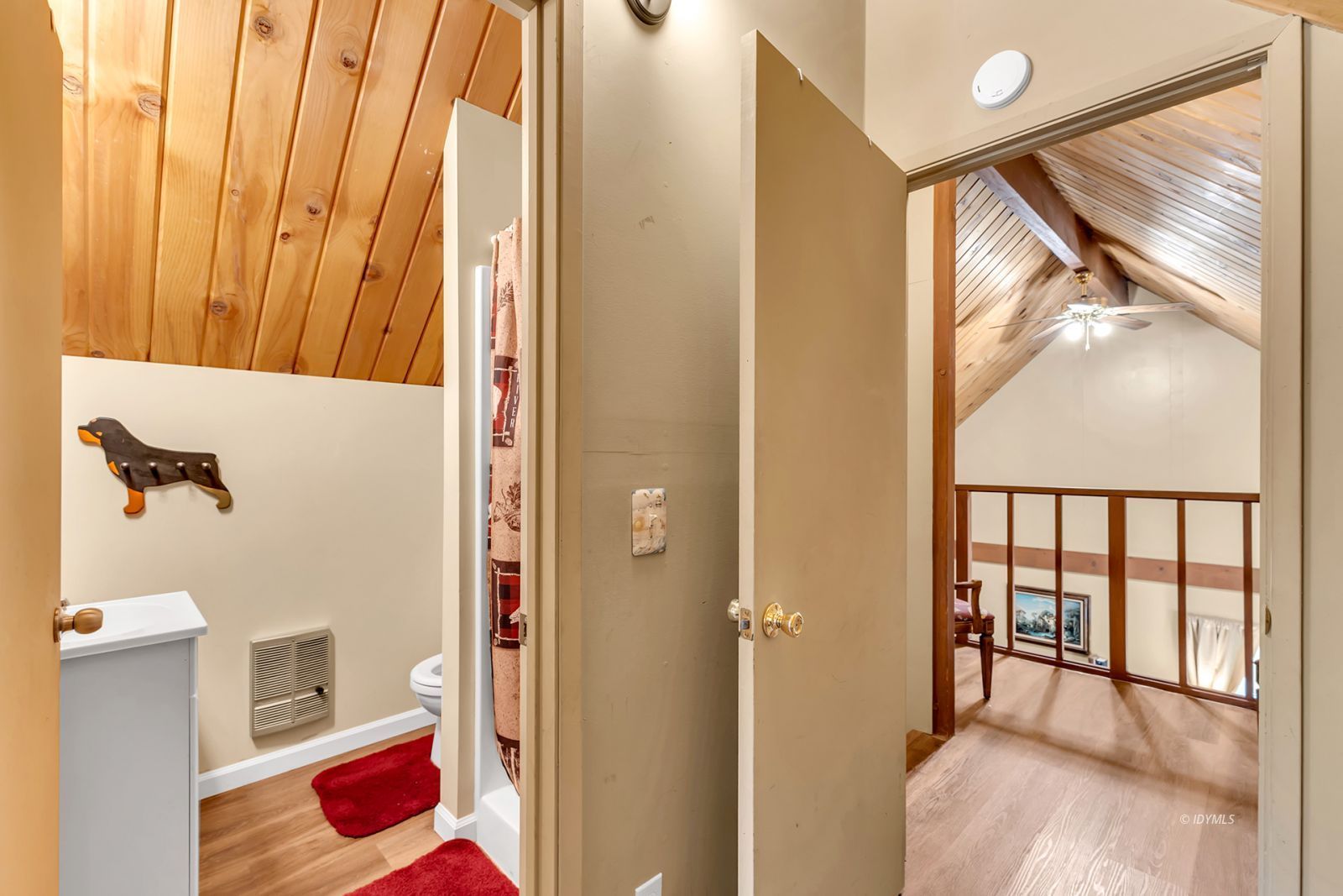 Property Photo 33