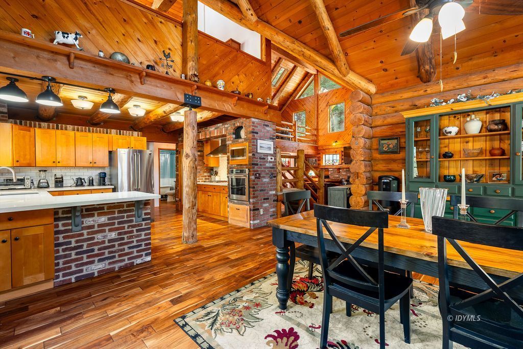 Property Photo 20