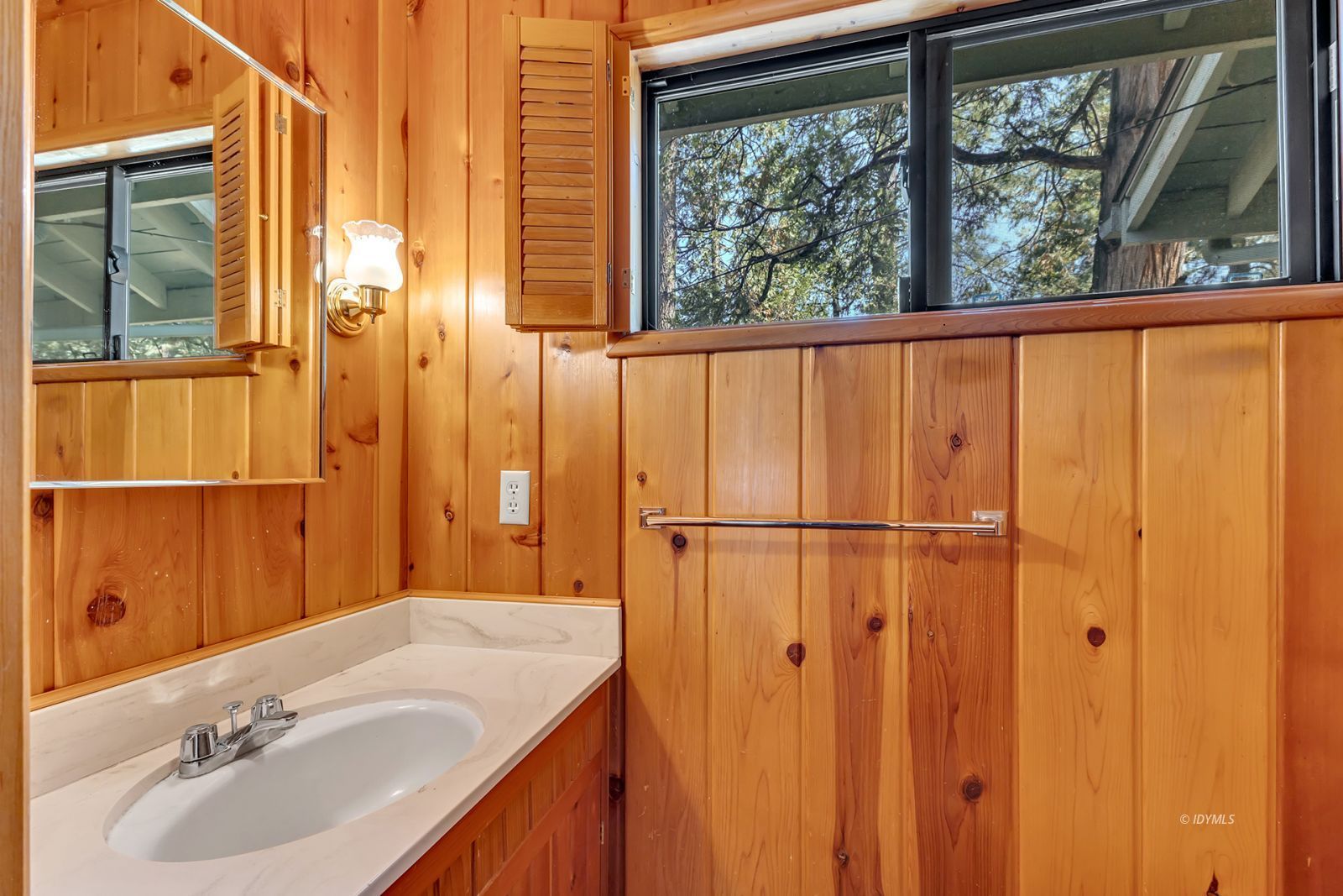 Property Photo 43