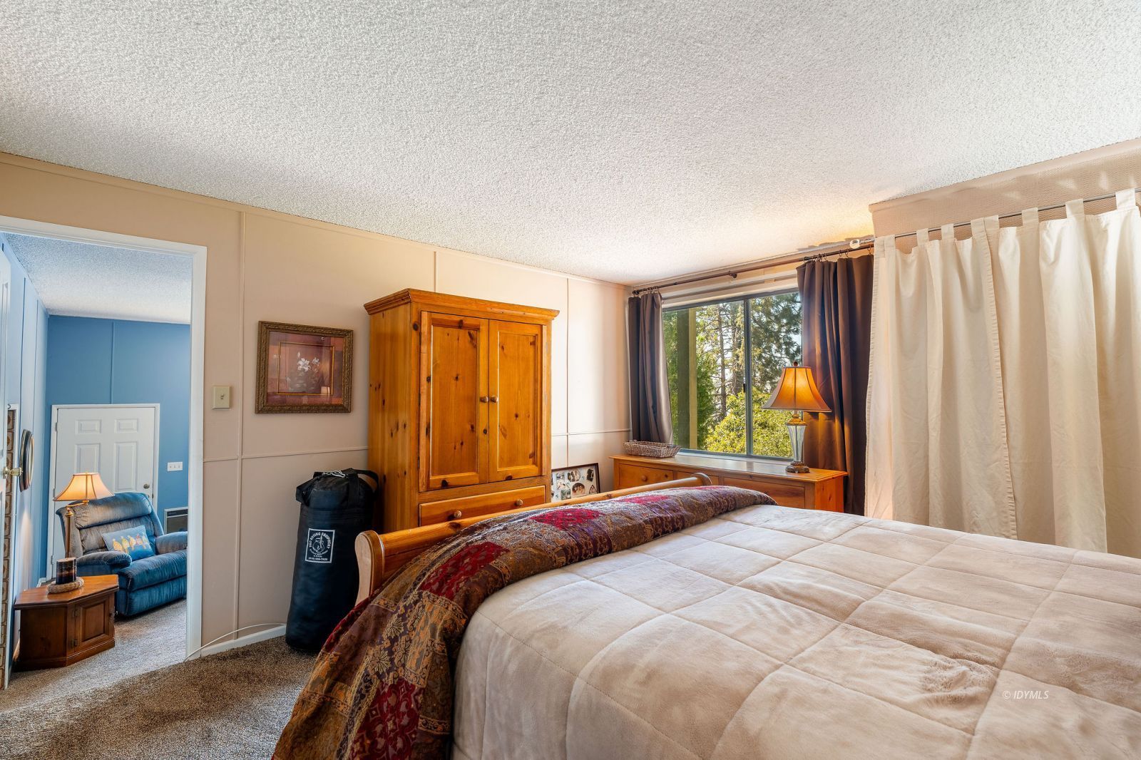 Property Photo 24