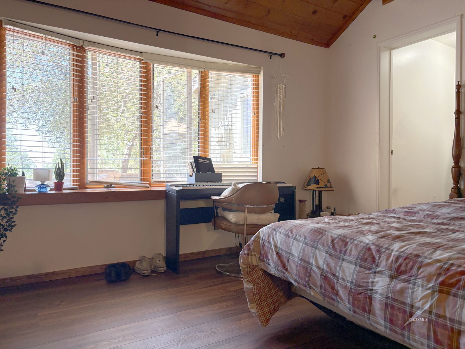 Property Photo 24