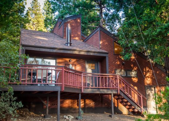 feature listing property photo