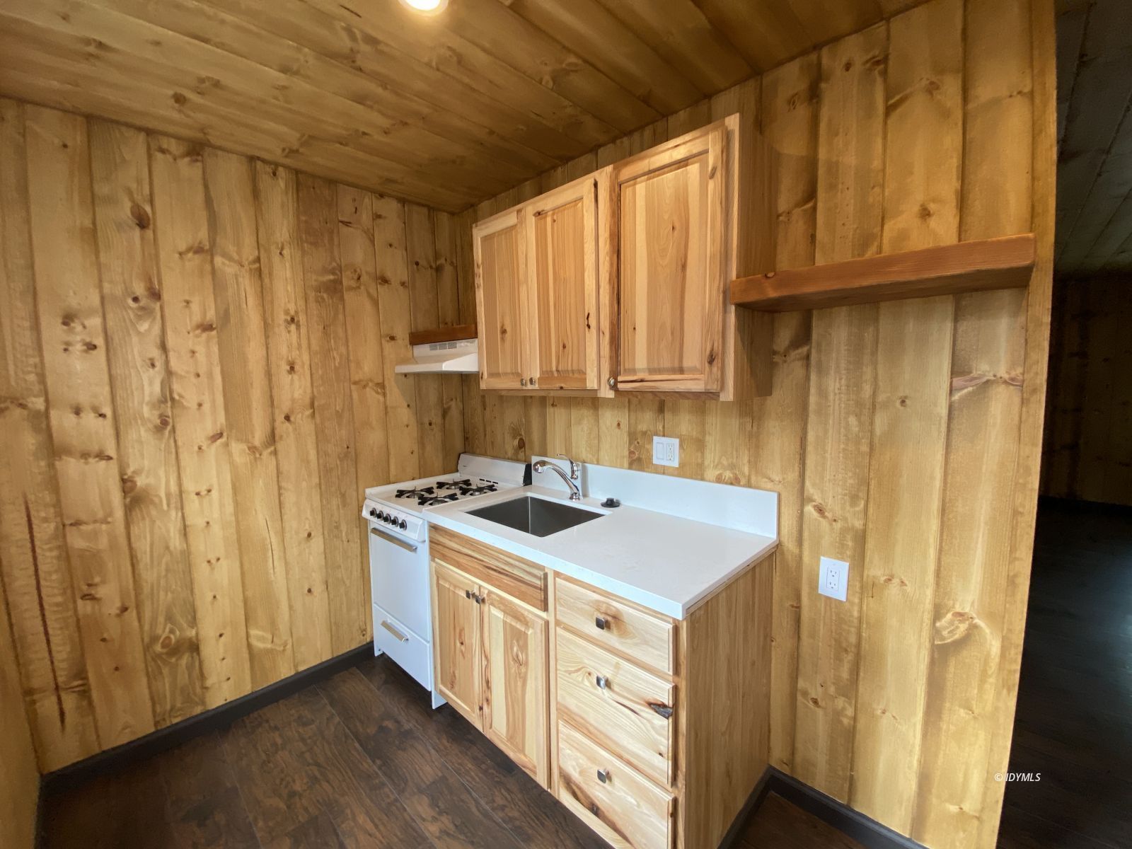 Property Photo 23