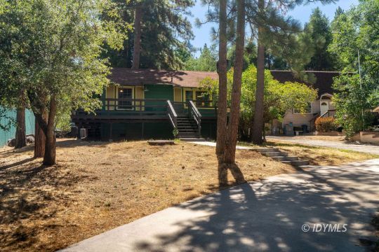 feature listing property photo