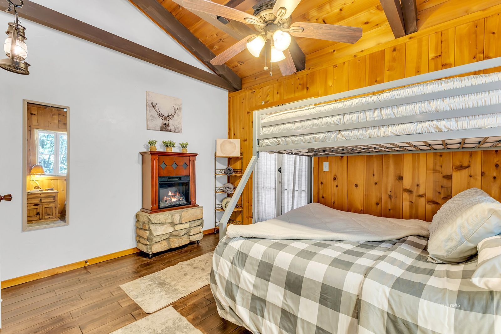 Property Photo 35