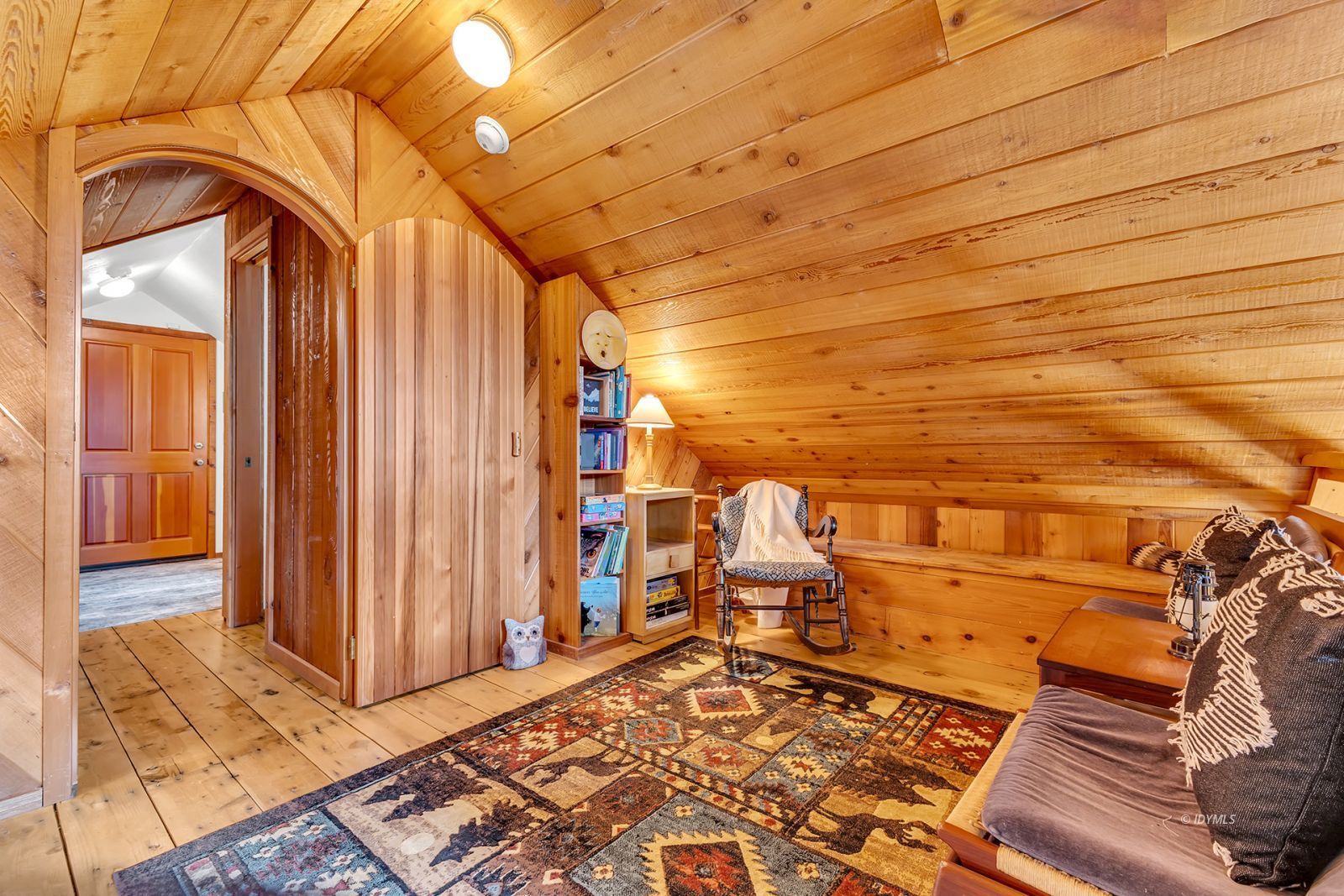 Property Photo 33