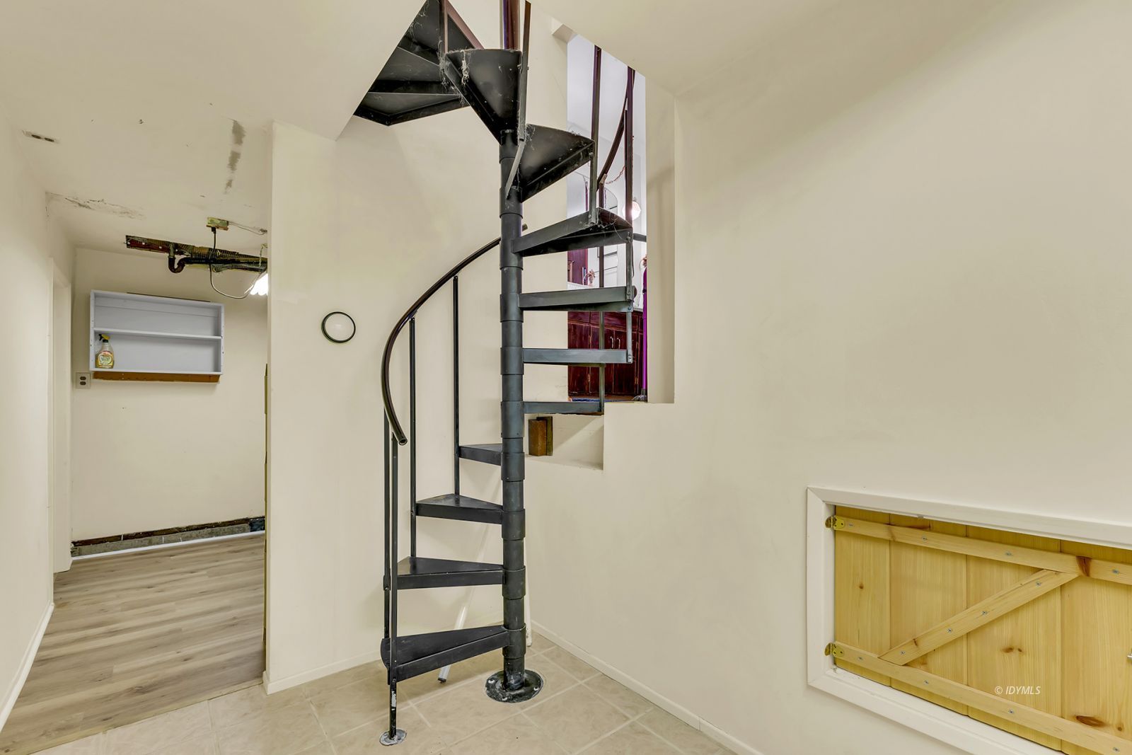 Property Photo 43