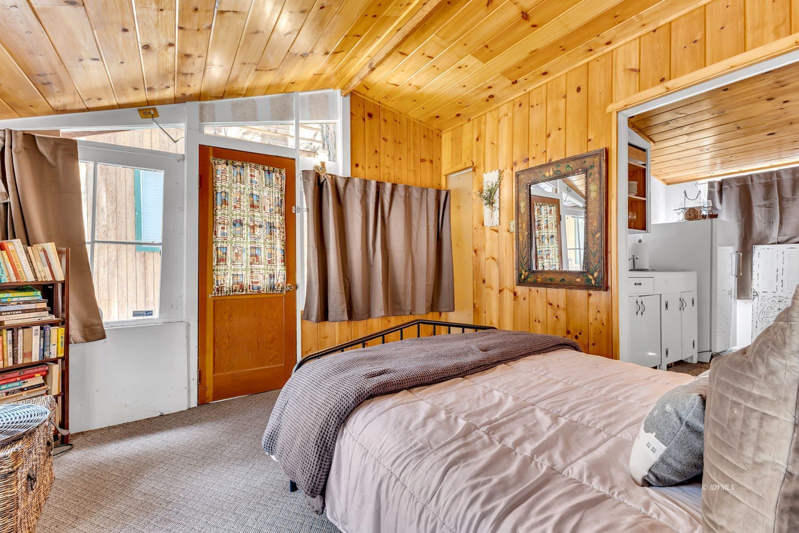 Property Photo 48