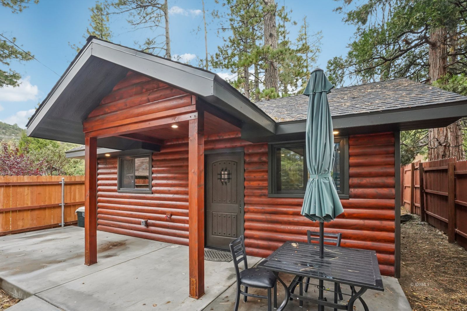 Property Photo 44