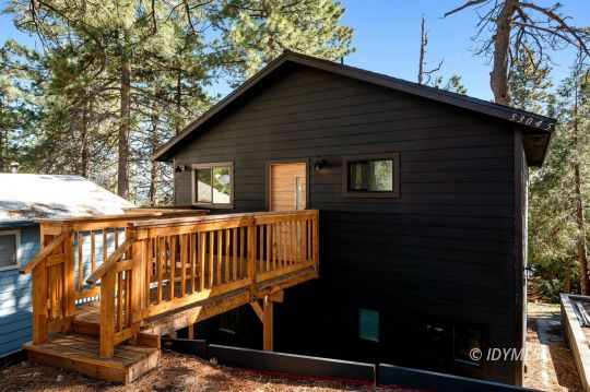 feature listing property photo