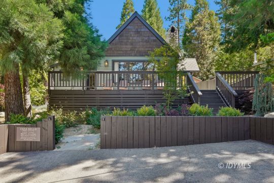 feature listing property photo