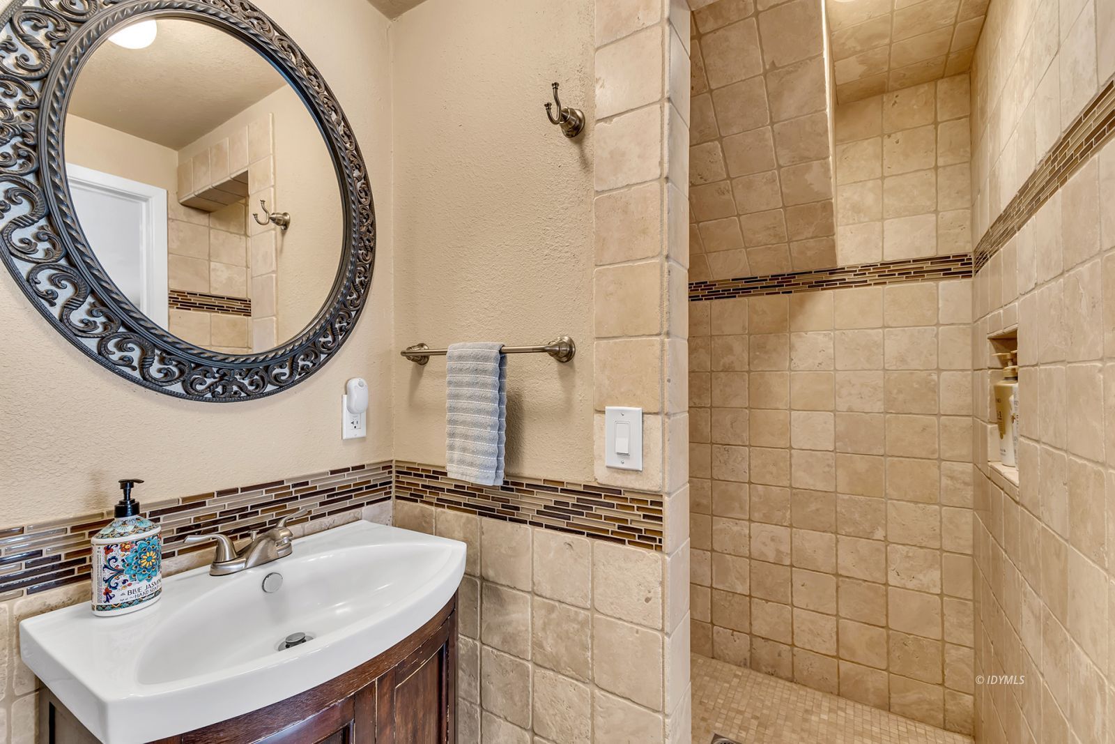 Property Photo 81