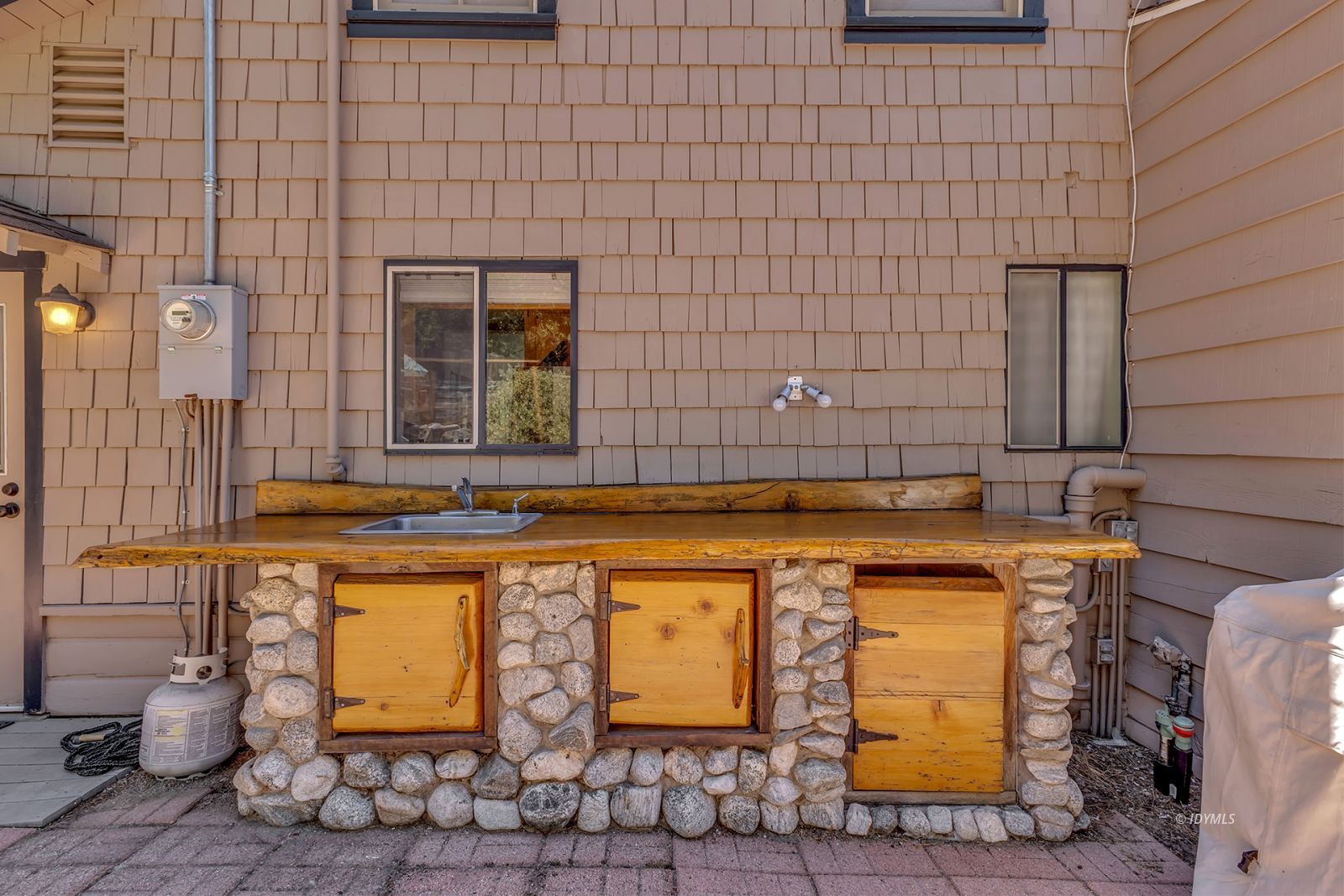 Property Photo 23