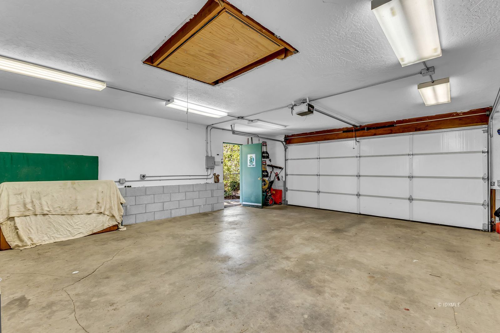 Property Photo 60