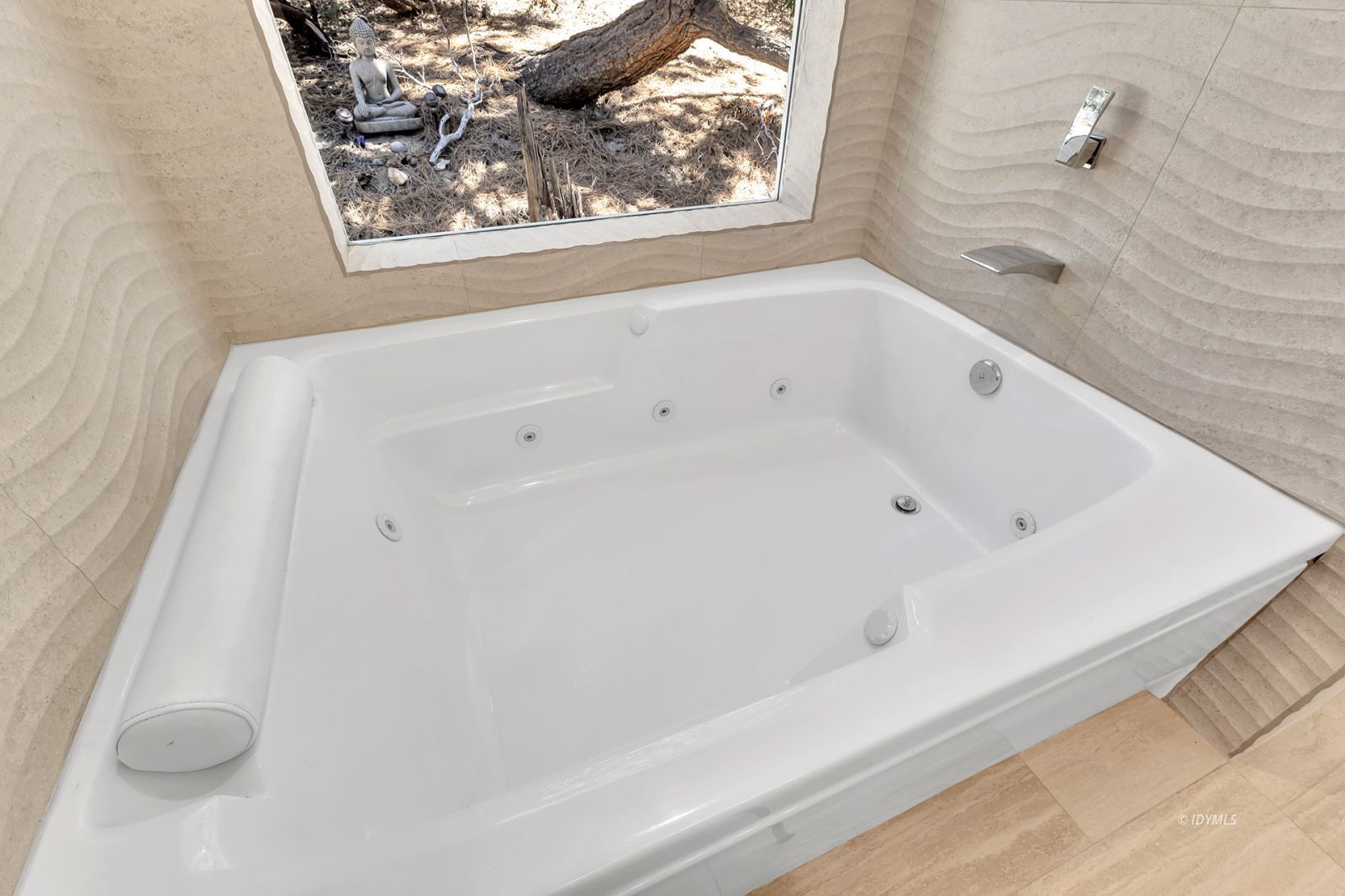 Property Photo 46