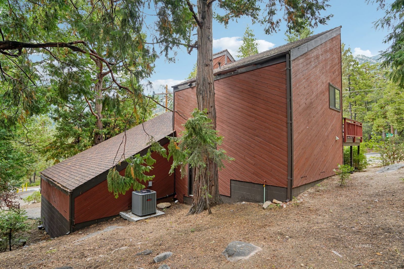 Property Photo 38
