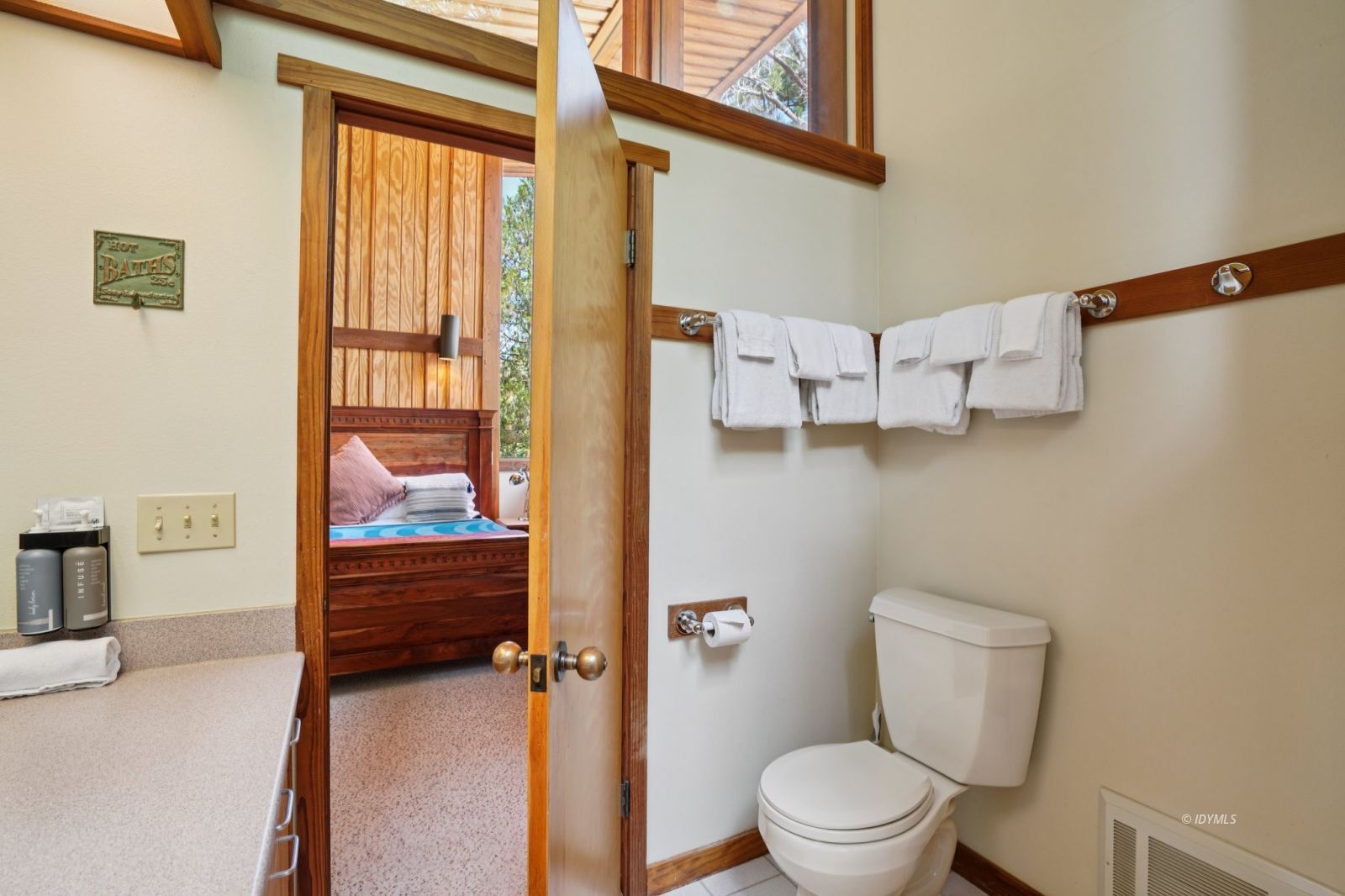 Property Photo 38