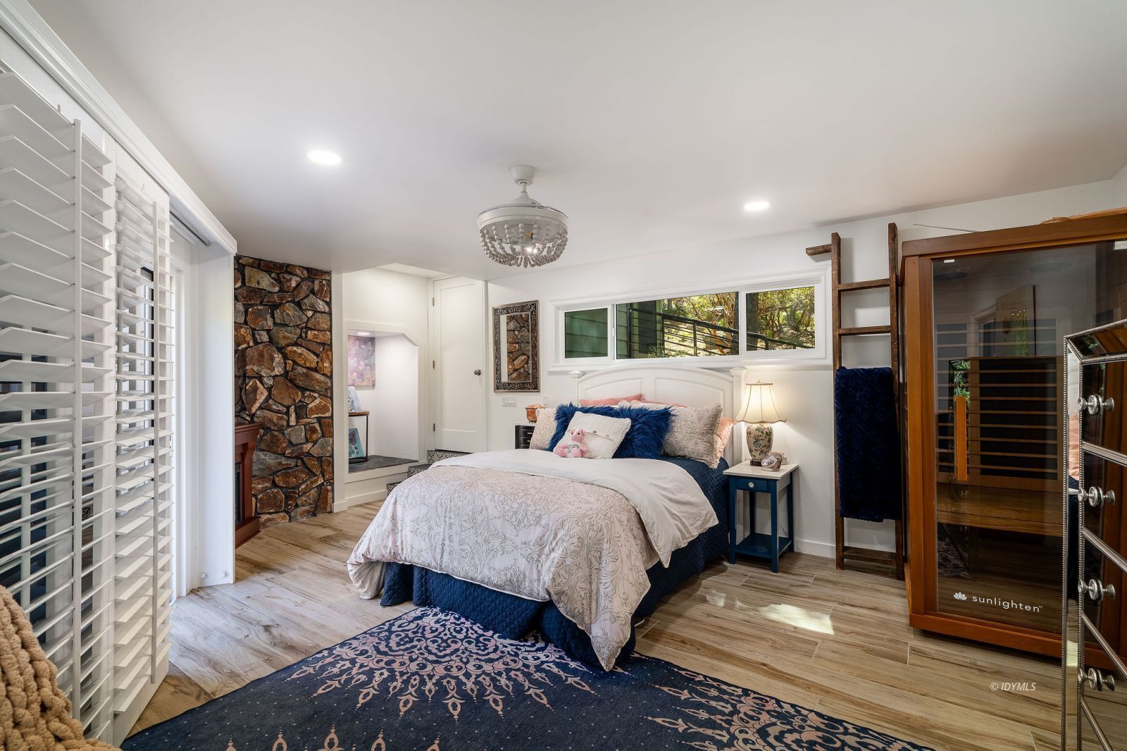 Property Photo 41