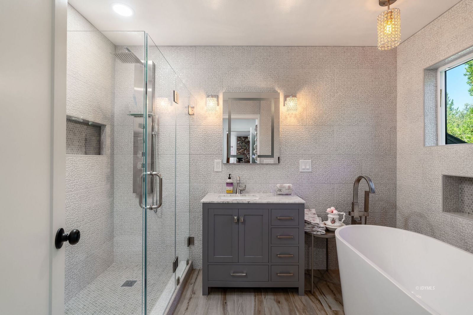 Property Photo 44